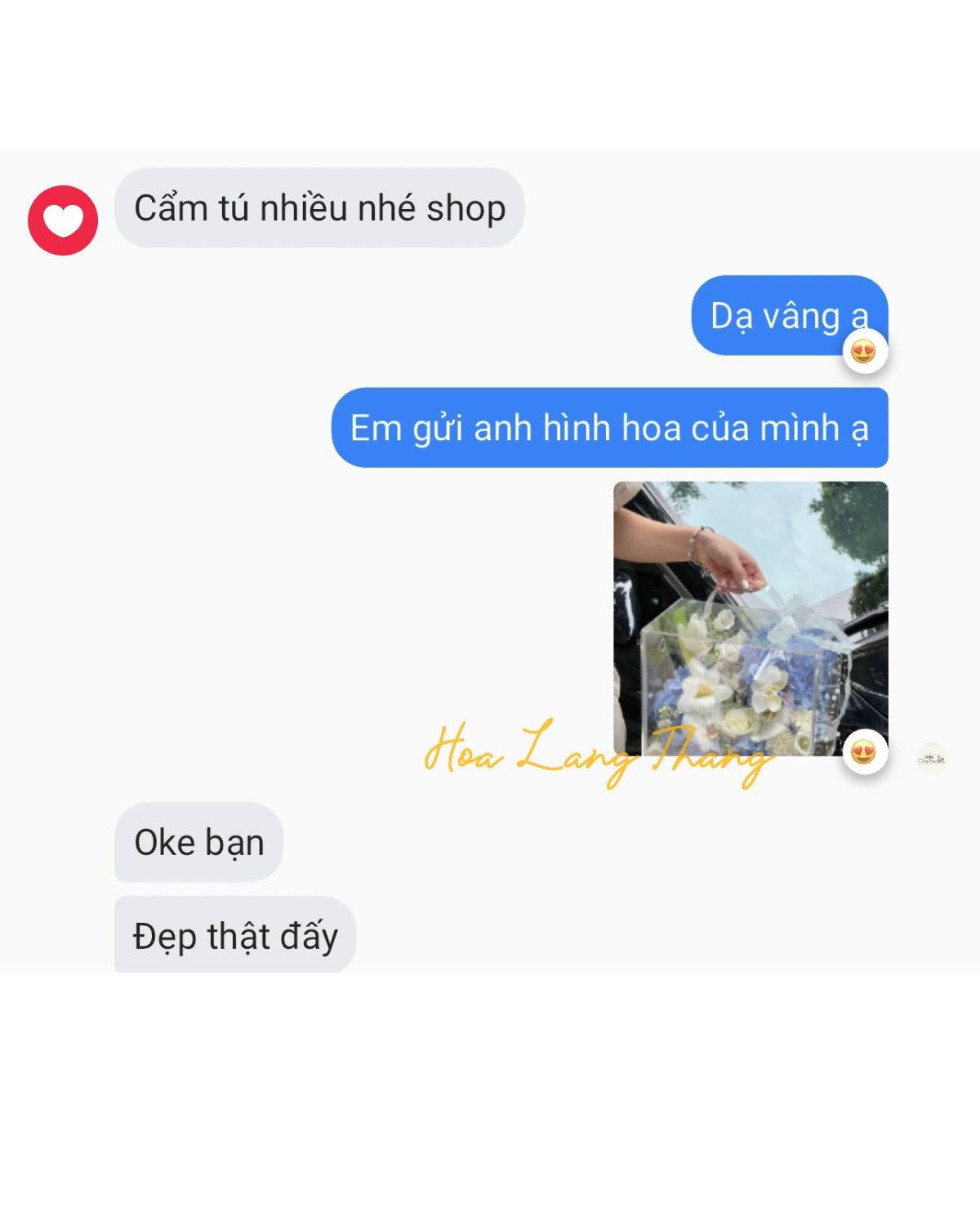 Một bó hoa đẹp với nhiều loại hoa tươi màu sắc rực rỡ