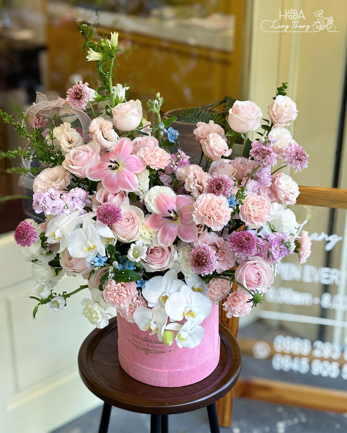 🌸 Hộp hoa mix – Bản hòa ca của sắc hồng
