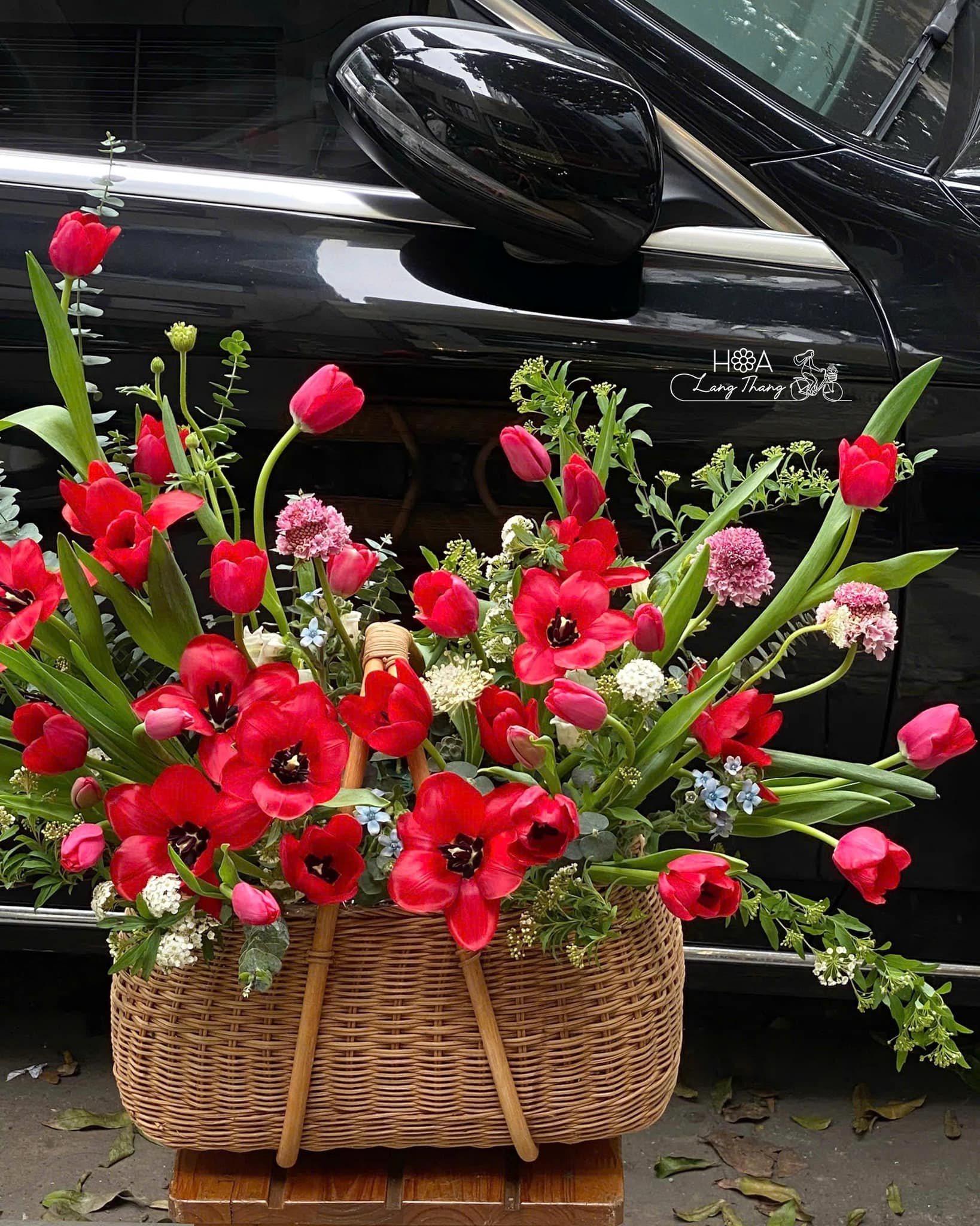 Giỏ hoa <a href=
