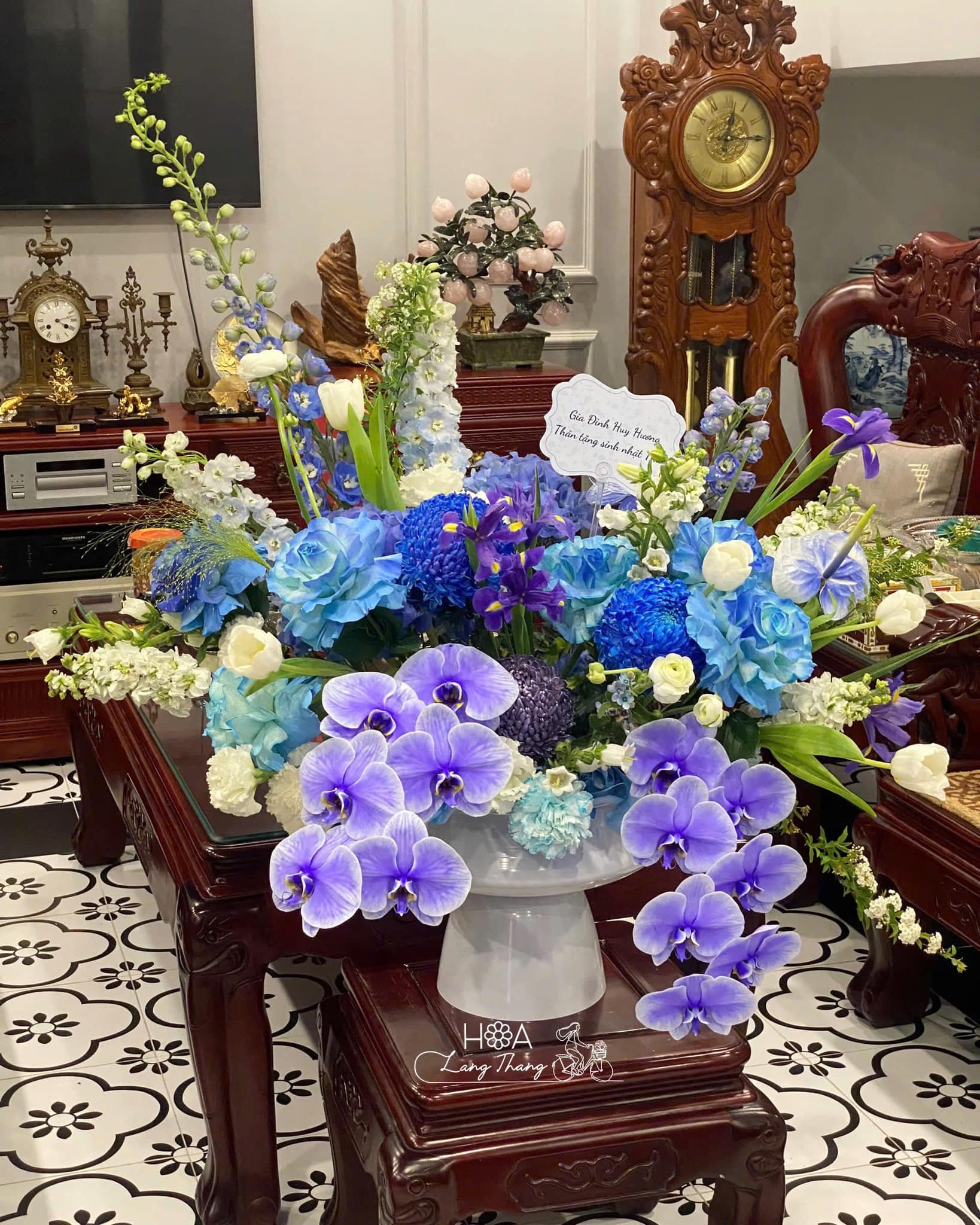 Bình hoa cắm từ <a href=
