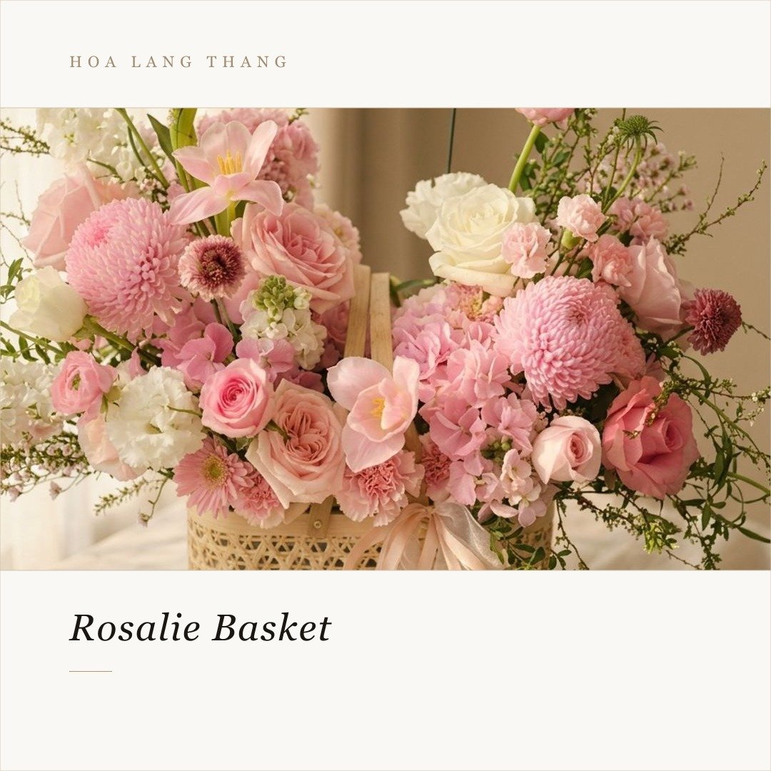 Giỏ hoa Rosalie ngập tràn sắc hồng với hồng, cúc, và lan hoàng dương