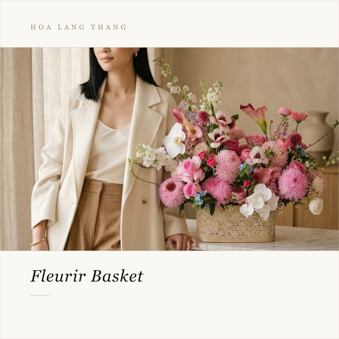 Bình hoa Fleurir với hoa hồng, cúc và lan, kiểu cắm sang trọng