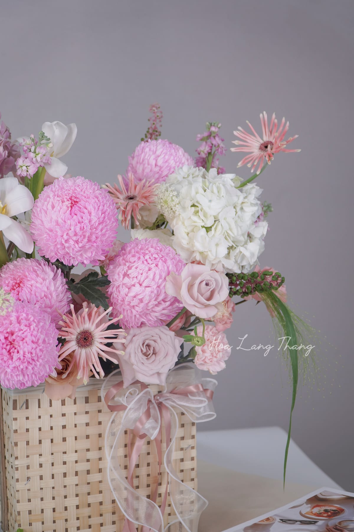 Amara Basket - bo hoa tulip 20 bong gia bao nhieu | Hoa Lang Thang