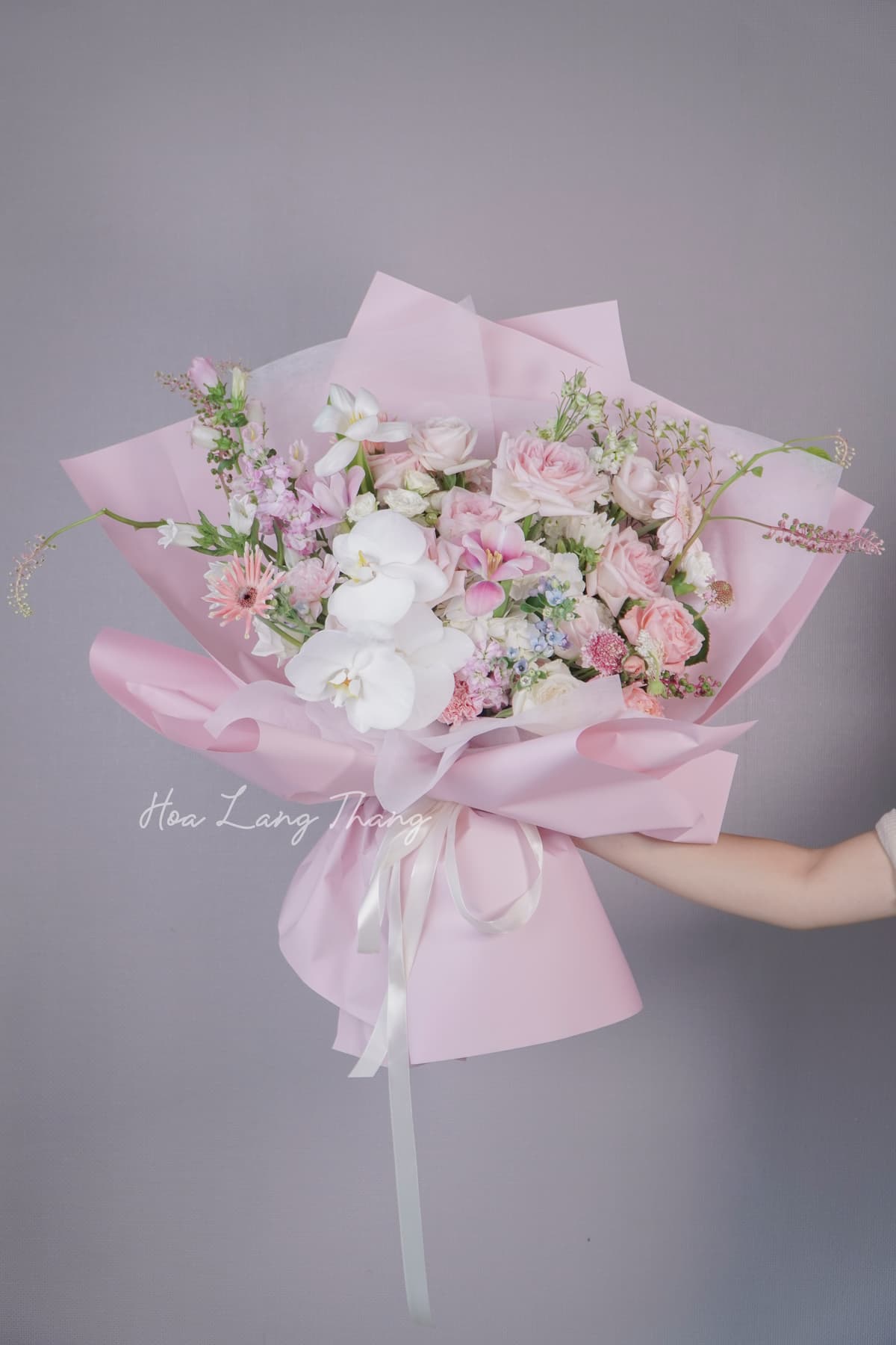 Hoa tươi Hoa Lang Thang — Hoa Tặng Valentine Màu Hồng Lãng Mạn — Nói Thay Lời Yêu Thương